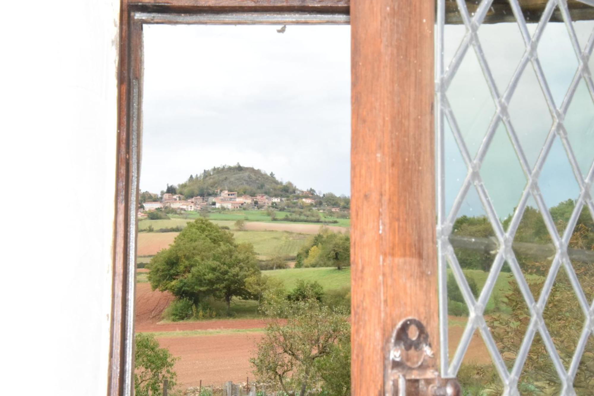 Chateau Des Aiguilles Saint-Remy-de-Chargnat Номер фото